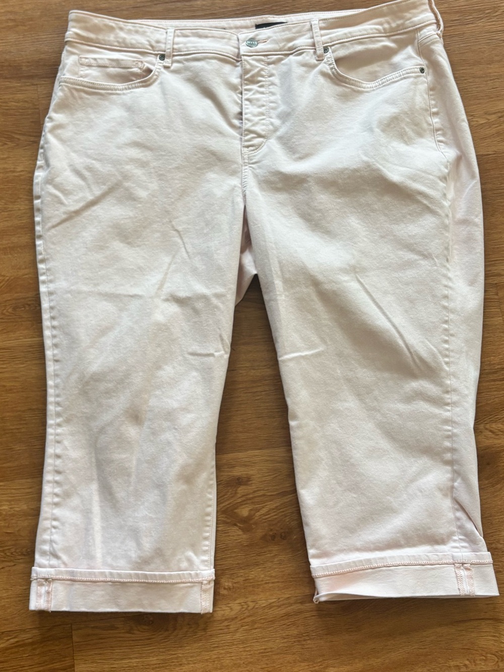 NYDJ Light Pink Stretch Denim Capris